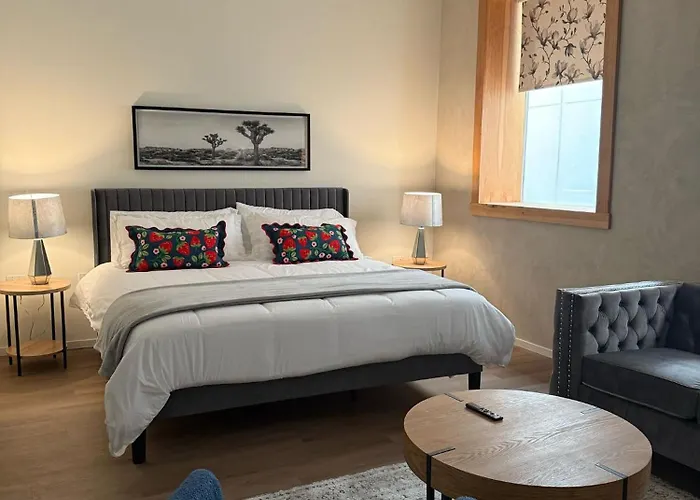 Hotel Unicorn Zebra Tucson