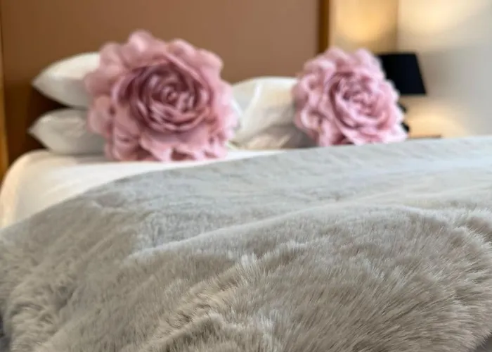 Hotel Unicorn Zebra *